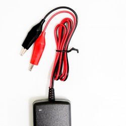 Зарядное устройство для АКБ Merlion Q100 12V / 1.5A Зарядное устройство для АКБ Merlion Q100 12V / 1.5A